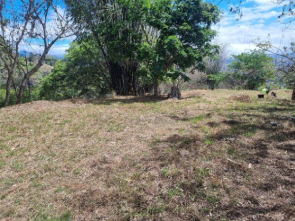 5 BELLAS PROPIEDADES EN ESCAZÚ, SAN JOSÉ.  in Escazú, San José — ₡ 100 000