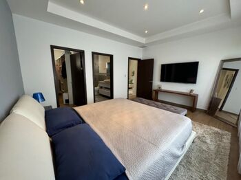 Venta de Casa en Ciudad colón Centro in Colón, Mora, San José — $405,000 - Photo 5 of 17