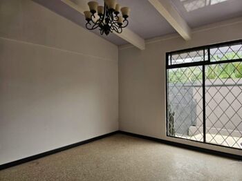VENDO CASA EN SAN RAFAEL DE ESCAZÚ. in San Rafael, Escazú, San José — $250,000 - Photo 4 of 12