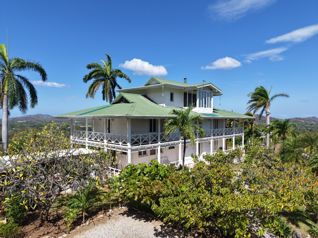 Venta de Casa con Gran Terreno en Tamarindo Guanacaste - Foto 2 de 3