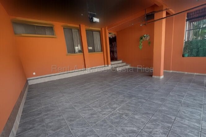 Venta de Casa en Desamparados de Alajuela. RAH 26-1574 in Desamparados, Alajuela — ₡ 85 000 000