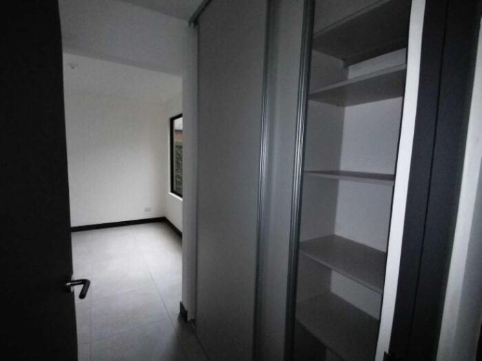 Alquiler de Apartamento para Estrenar en San Francisco de Heredia. RAH 26-512 en San Francisco, Heredia — $1,000