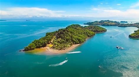 Isla Cedros Paraíso Bioluminiscente de Costa Rica en Chira, Puntarenas — $700,000