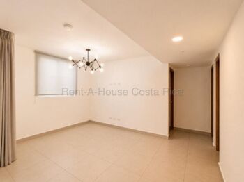 Venta de Apartamento ESQUINERO en San Pablo de Heredia. RAH 27-172 en San Pablo, Heredia — $180,000 - Foto 5 de 18