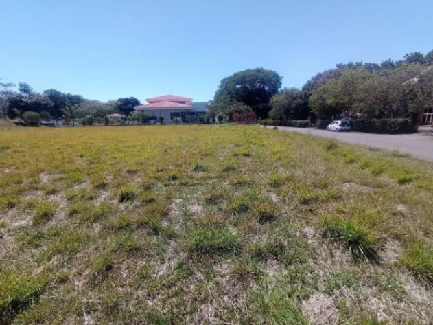 Venta de Espectacular Lote en Hacienda Los Reyes de Alajuela. RAH 26-1858 PRECIO REBAJADO en Guácima, Alajuela — ₡ 138 900 000 - Foto 2 de 6