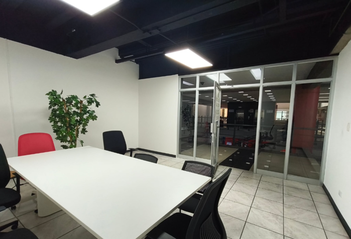 Local Comercial en Alquiler en San José Centro en Carmen, San José — ₡ 300 000