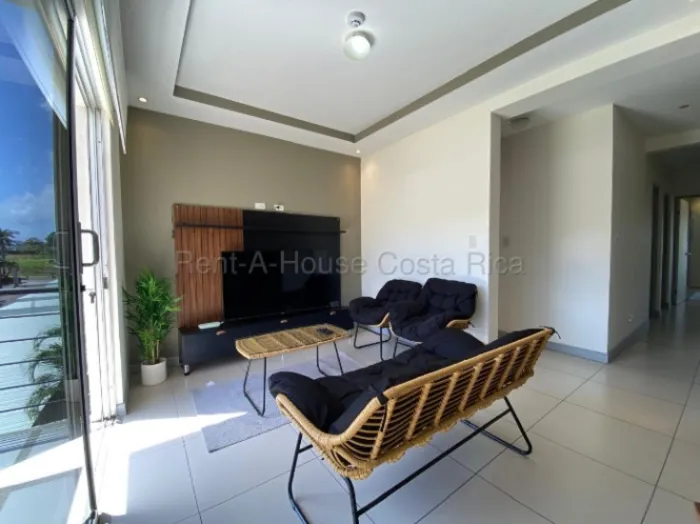 Se alquila apartamento en Ulloa Heredia 27-70 en Ulloa, Heredia — $1,500 - Foto 3 de 24