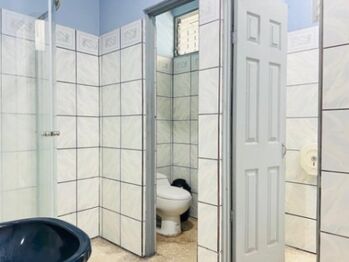 Venta de Edificio en Goicoechea, San José. RAH 26-1089 in Guadalupe, Goicoechea, San José — $2,000,000 - Photo 5 of 20