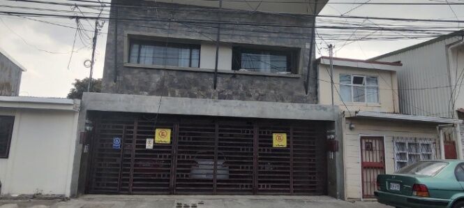 MLS-25-1089 LS VENTA EDIFICIO CON 4 APARTAMENTOS GUADALUPE SAN JOSE  en Guadalupe, Goicoechea, San José — $480,000