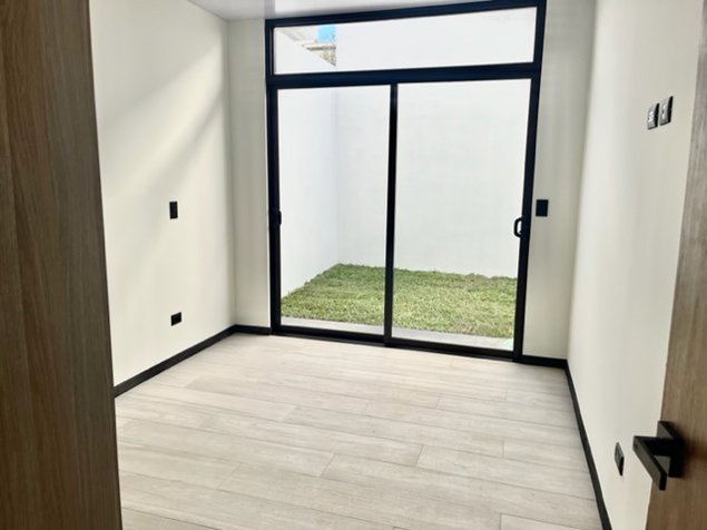 Casa Moderna en Condominio in San Juan, La Unión, Cartago — ₡ 150 000 000 - Photo 3 of 27