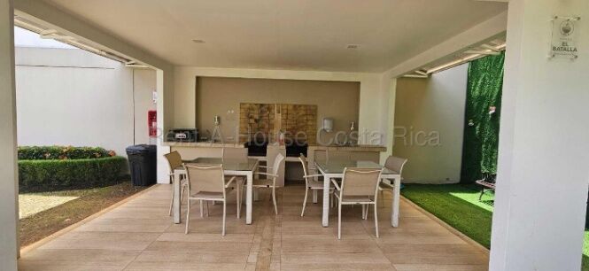 Venta lote plano en condominio con amenidades y alta plusvalía #26-2244 GS en San Juan, Tibás, San José — $153,000