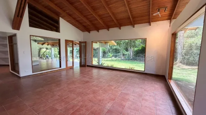 SPECTACULAR HOUSE FOR SALE IN ESCAZÚ JABONCILLOS. in Escazú, San José — $780,000 - Photo 2 of 11