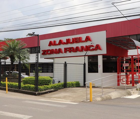 SE ALQUILAN OFICINAS CERCA DEL AEROPUERTO en Río Segundo, Alajuela — $2,725