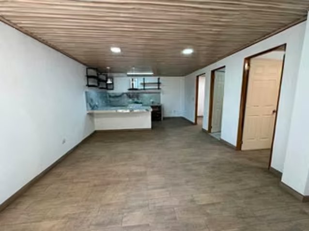 Se alquila apartamento en Alajuela con seguridad en Alajuela — $800