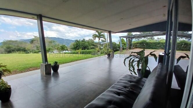 Venta de espectacular propiedad de 2455 M2 ubicada en Puriscal 26-1877 en Santiago, Puriscal, San José — ₡ 172 000 000