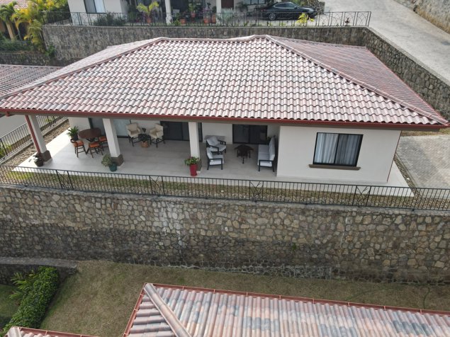 Casa en Venta en Naranjo, Casa Pochote II, en Residencial Oro Monte in Cirrí Sur, Naranjo, Alajuela — $380,000 - Photo 3 of 29