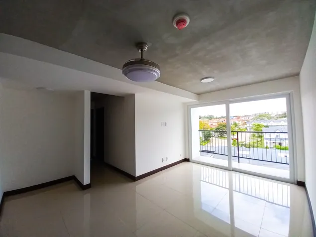 Oportunidad: Venta apartamento Condominio KHAYA, Curridabat en Curridabat, San José — $199,000 - Foto 2 de 18
