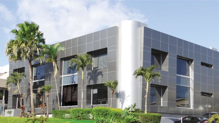 ALQUILER DE OFICINA, HEREDIA, BARREAL, ZONA FRANCA METROPOLITANA en Ulloa, Heredia — $30,975