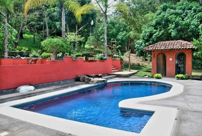 Hacienda de Lujo en La Garita in Garita, Alajuela — $4,000,000 - Photo 2 of 5