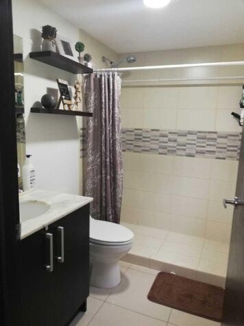 Se vende apartamento en Santa Ana San José 22-881 in Santa Ana, San José — ₡ 165 000