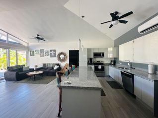 Modern 3-Bedroom Home in Gated Community Near Playa Avellanas in Tamarindo, Santa Cruz, Guanacaste — $3,000 - Photo 5 of 26