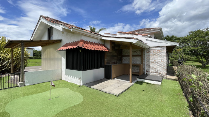 Spacious Home with Great Potential in Hacienda Los Reyes in Guácima, Alajuela — $575,000 - Photo 2 of 32