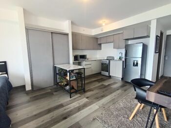 Venta de Apartamento Amoblado en Carmen, San José. RAH 26-325 en Carmen, San José — $135,000 - Foto 4 de 18