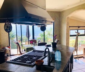 Vendo casa en San Antonio de Escazú in San Antonio, Escazú, San José — $1,650,000 - Photo 5 of 16