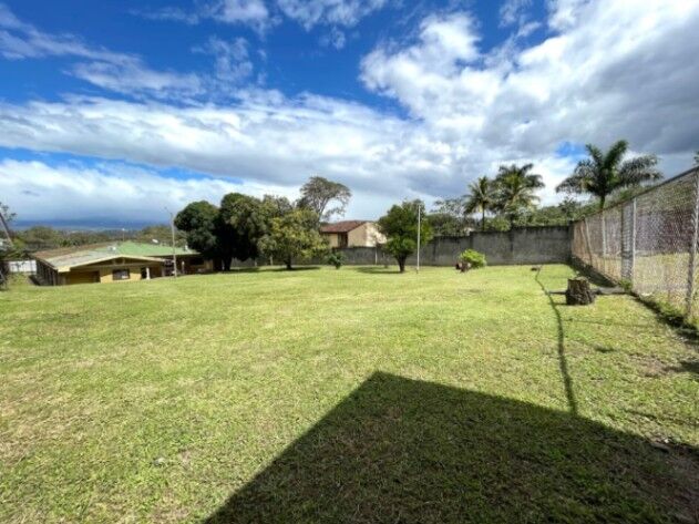 VENDO CASA EN RÍO ORO DE SANTA ANA. in Uruca, Santa Ana, San José — $800,000