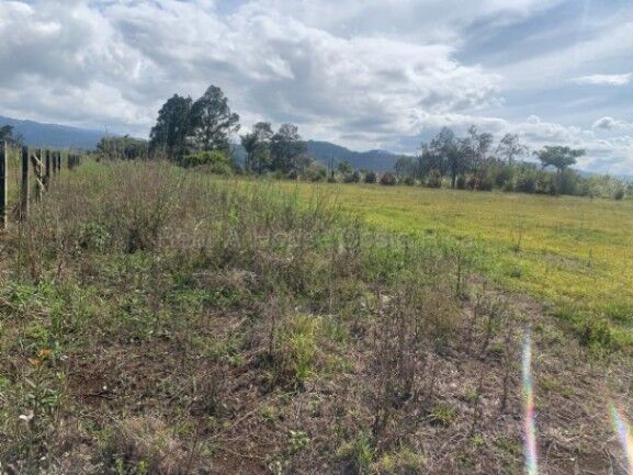 Venta de terreno en Dulce Nombre de Cartago-ideal para comercios en Dulce Nombre, Cartago — ₡ 185 000 000