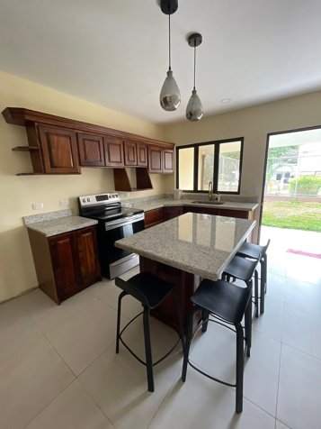 Casa en venta en Grecia in Puente De Piedra, Grecia, Alajuela — ₡ 85 000 000 - Photo 2 of 10