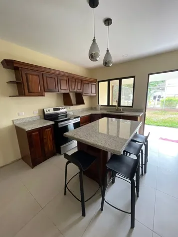 Casa en venta en Grecia in Puente De Piedra, Grecia, Alajuela — ₡ 85 000 000 - Photo 2 of 10