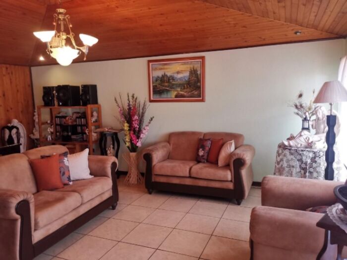 Venta de Casa en El Guarco, Cartago.  in El Tejar, El Guarco, Cartago — $216,000