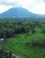 Se vende Lote de 510m2 con Vista al Volcán en La Fortuna