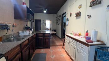Venta de Lote + Casa en San Antonio de Belên, Heredia. RAH 25-1489 en San Antonio, Belén, Heredia — $1,400,000 - Foto 4 de 6