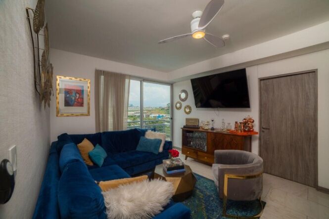 Venta de Lindo Apartamento en Escazú / OFC in San Rafael, Escazú, San José — $239,000