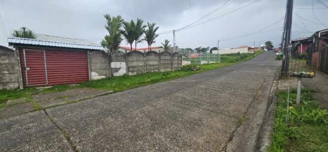 Casa en Venta en Agua Zarcas, Barrio Manantial in Aguas Zarcas, San Carlos, Alajuela — ₡ 27 000 000