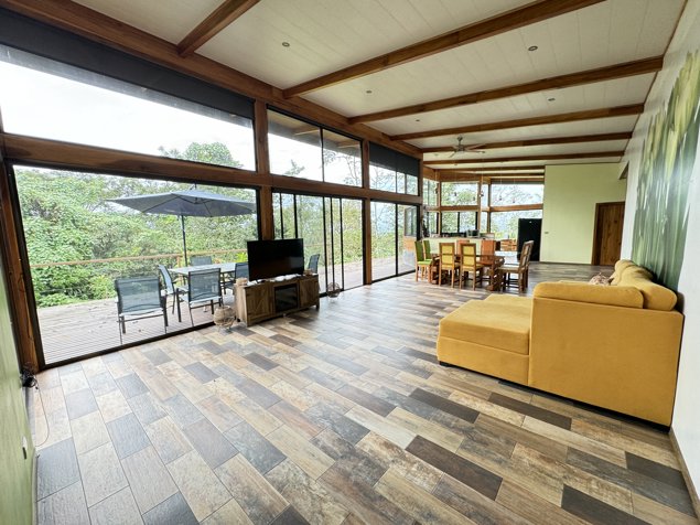 Propiedad en La Fortuna de San Carlos ideal Airbnb, Vrbo, or Booking in La Fortuna, San Carlos, Alajuela — $400,000 - Photo 2 of 35
