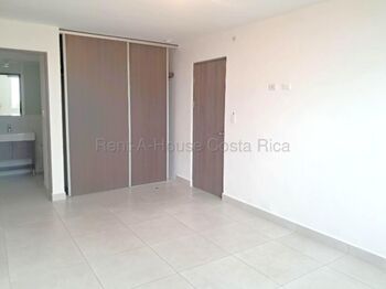 ALQUILER DE APARTAMENTO EN CONDOMINIO DE HEREDIA. UNO DE LOS MEJORES CONDOMINIOS. en Rincón Sabanilla, San Pablo, Heredia — $1,100 - Foto 5 de 19