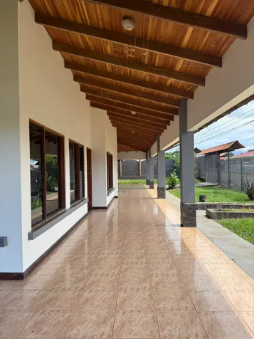 Spacious House for Rent in Villa Margarita, Ángeles de Atenas en Mercedes, Atenas, Alajuela — ₡ 650 000 - Foto 2 de 12