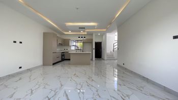 Casa nueva moderna en venta en Montezuma, Grecia en San José, Atenas, Alajuela — 160 000 000 ₡ - Foto 2 de 19