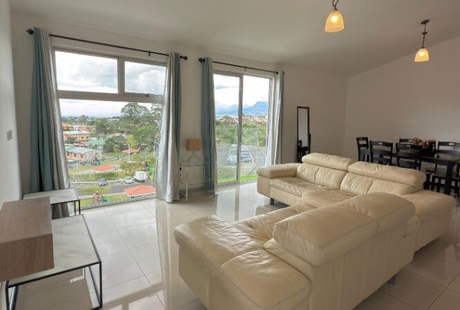 Venta de Apartamento en Torre Granadilla, Curridabat. RAH 26-782  in Granadilla, Curridabat, San José — $155,000