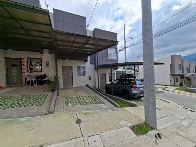 Alquiler de Casa de 2 Plantas en Condominio, Desamparados #27-942 GS en Desamparados, San José — $900