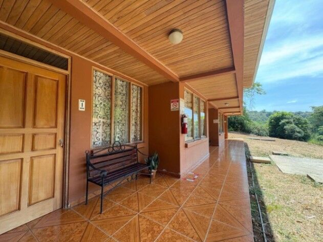 Se vende local comercial en Atenas Alajuela 25-1823 in Atenas, Alajuela — $2,000,000