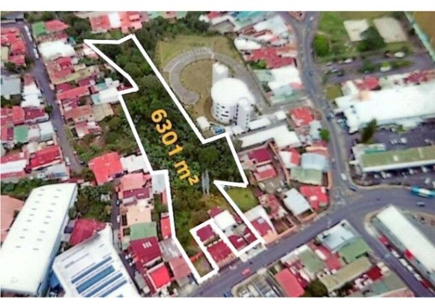 Se vende lote en Zapote San José 26-599 en Zapote, San José — $1,900,000