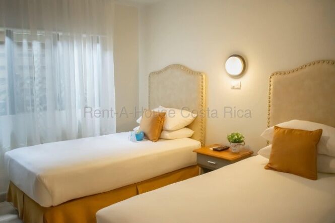Alquiler | Apartamento amueblado de 2 habitaciones a 150 metros del Parque La Sabana #26-507 GS en Mata Redonda, San José — $1,100