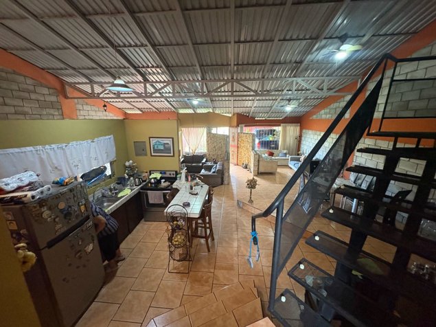 Venta de casa en Mercedes Norte – Uso de suelo mixto in Mercedes, Heredia — ₡ 125 000 000 - Photo 3 of 22