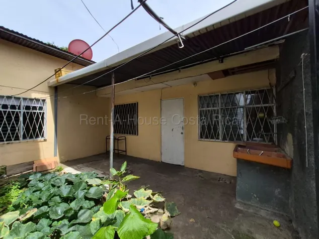 Venta de Local Comercial en Tibás-San Juan. RAH 27-339 INVERSIÓN en San Juan, Tibás, San José — ₡ 180 000 000 - Foto 3 de 12