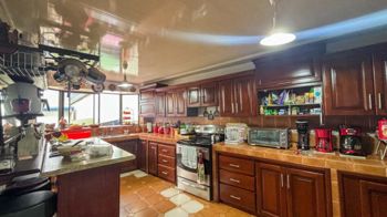 Inversión estratégica Casa + 5 apartamentos rentables en San Pedro en San Pedro, Montes De Oca, San José — $575,000 - Foto 5 de 25