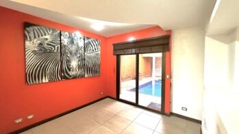 Venta de Casa en San Antonio-Belén, Heredia. in San Antonio, Belén, Heredia — $430,000 - Photo 4 of 18